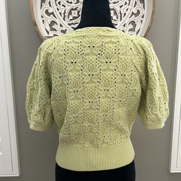 ASTR the label Women's Elowen Sweater SZL Puff Sleeve Soft Green Cottage - Picture 2 of 9